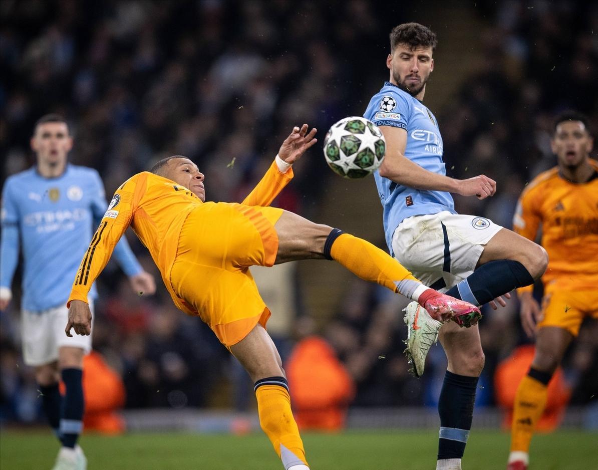 爱游戏体育-出色发挥引发热议！，姆巴佩在巴塞罗那比赛中大比分获胜气势如虹延续(姆巴佩欧冠数据)