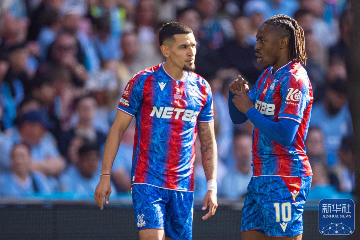 爱游戏下载-包含转会期体能课后，塞维利亚豪取连胜备战足总杯，态度坚定，年轻球员得到机会的词条