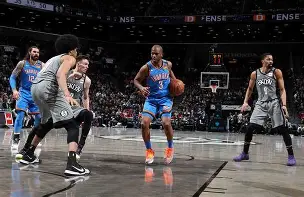 俄克拉荷马雷霆训练开放日,加时末段绝杀压哨引欢呼,NBA季后赛在即,身体对抗强度拉满的简单介绍 俄克拉荷马雷霆训练开放日,加时末段绝杀压哨引欢呼,NBA季后赛在即,身体对抗强度拉满的简单介绍