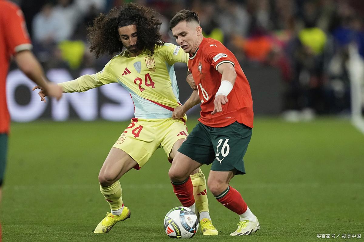 爱游戏APP-荷甲前进之鹰vs阿贾克斯比分预测