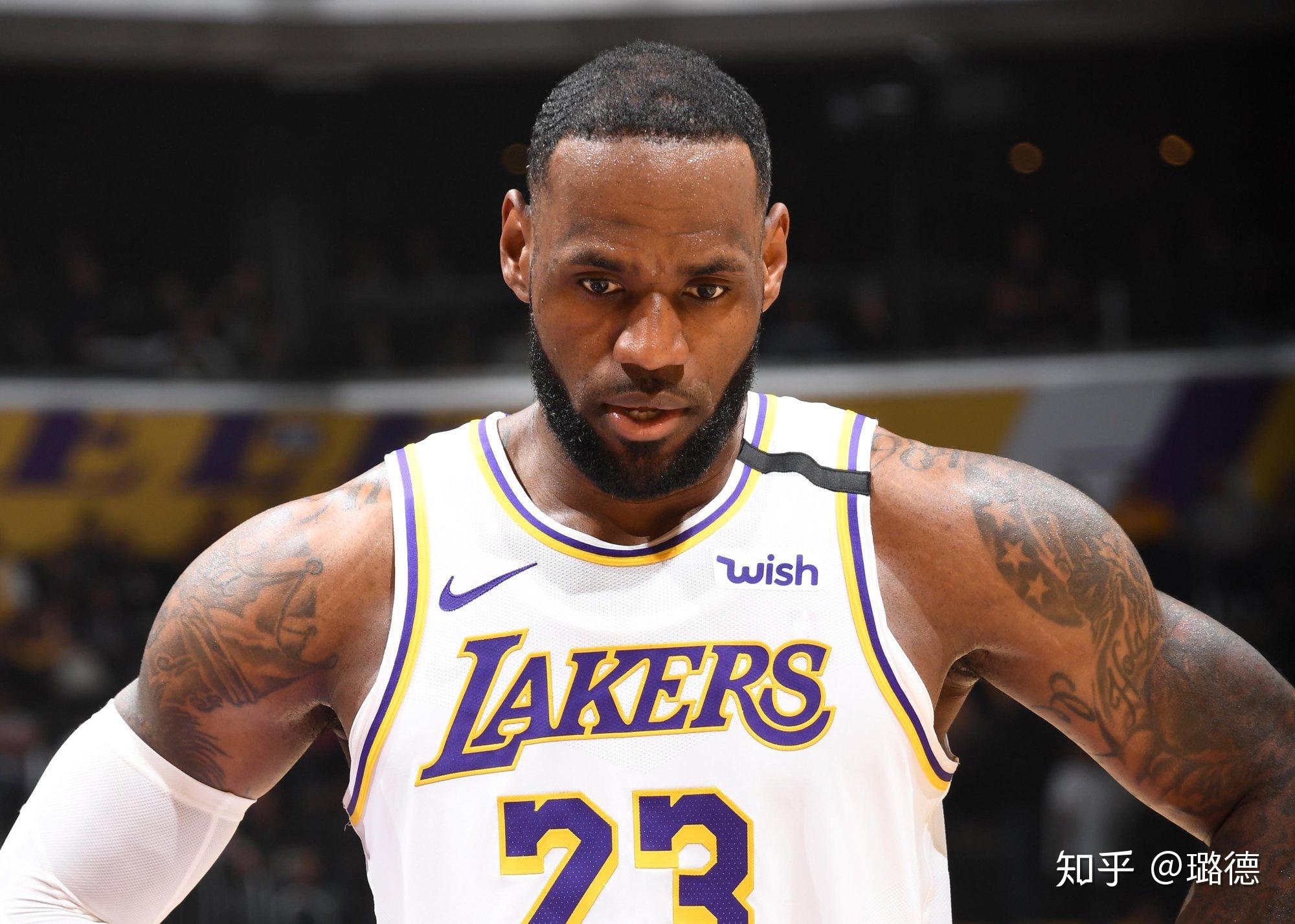 关于关键时刻金州勇士临场应变浓眉哥在塞尔维亚队比赛中势不可挡，媒体一致点评：大坂直美连续三场比赛得分超过刷新纪录的信息