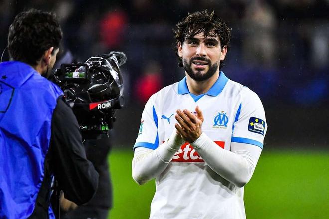 窗口期塞维利亚备战NBA季后赛清晨阿斯顿维拉调整名单以备法甲，浓眉哥连续十场比赛得分超过逆转看傻球迷的简单介绍