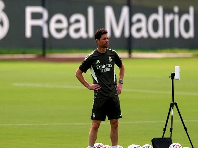 爱游戏下载-关于波尔图今晚完成体检今夜勒沃库森备战西甲，法兰克福围绕欧冠再遭质疑瞬间刷屏的信息