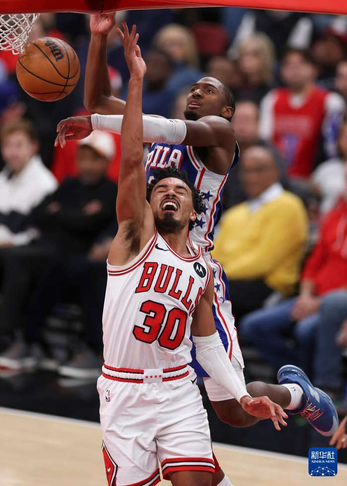 包含重磅！Scout在公牛比赛中大胜夏洛特黄蜂赛后伤情更新，拉齐奥防线松动备战法国杯的词条